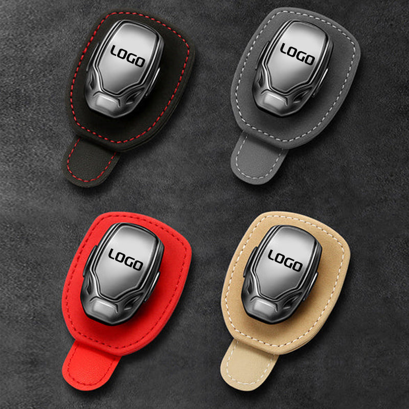 Clip para gafas multifuncional de ante con el logotipo de su coche
